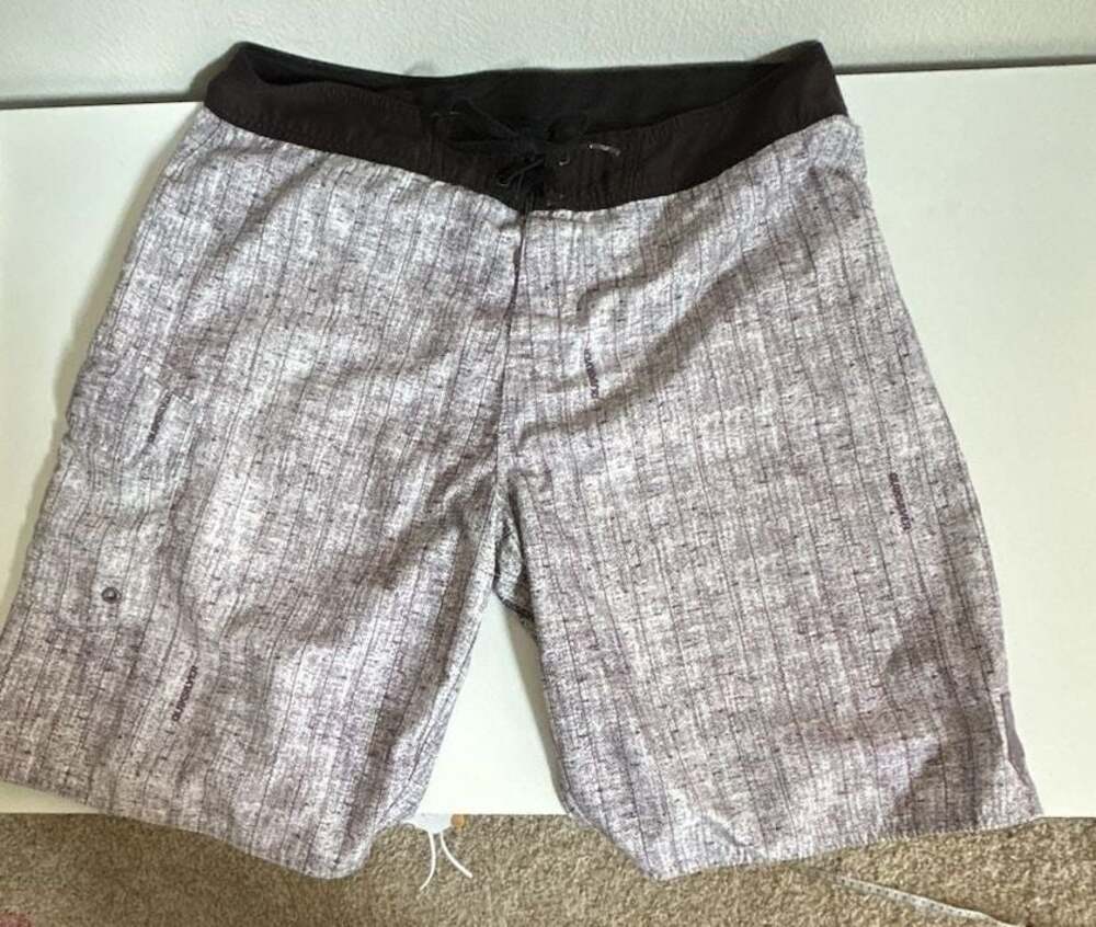 Quiksilver Men's Printed Performance Board Shorts